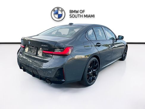 New 2026 BMW 330i Sedan w/ M Sport Package RWD image 6