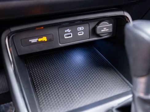 Certified 2025 Honda CR-V EX image 28