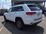 Used 2022 Jeep Grand Cherokee Limited image 2