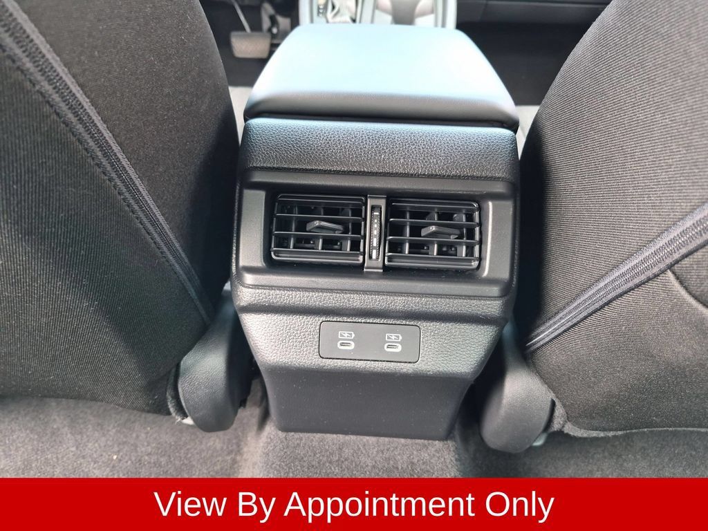 Used 2025 Honda Accord LX image 27