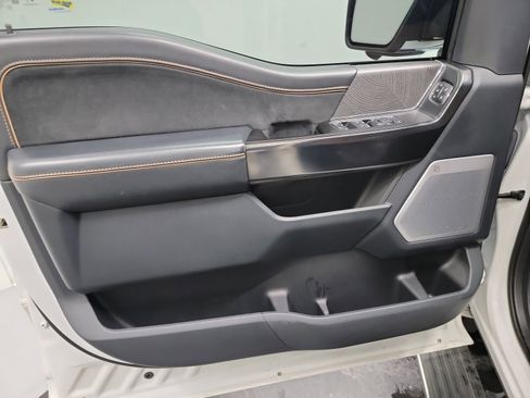 Used 2022 Ford F150 Platinum w/ Equipment Group 701A High image 13