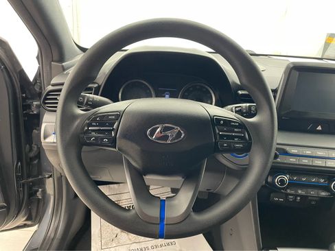 Used 2020 Hyundai Veloster 2.0 FWD image 11