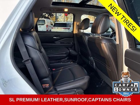 Certified 2023 Nissan Pathfinder SL w/ SL Premium Package AWD/4WD image 11