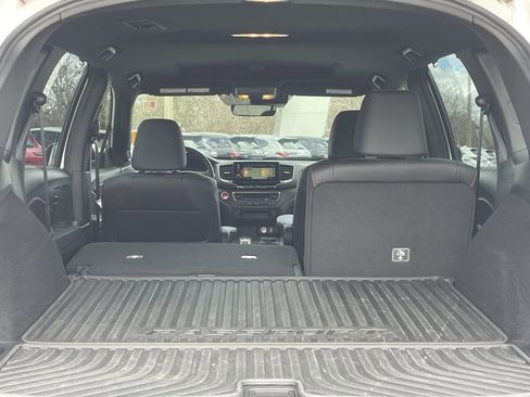 Used 2023 Honda Passport TrailSport image 10