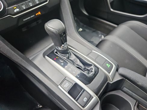 Used 2018 Honda Civic LX image 18
