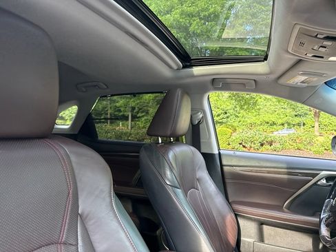 Used 2017 Lexus RX 450h AWD w/ Luxury Package image 10