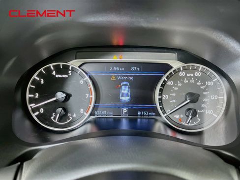 Used 2025 Nissan Altima 2.5 SV FWD image 18