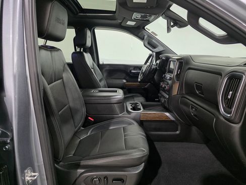 Used 2019 Chevrolet Silverado 1500 High Country image 23