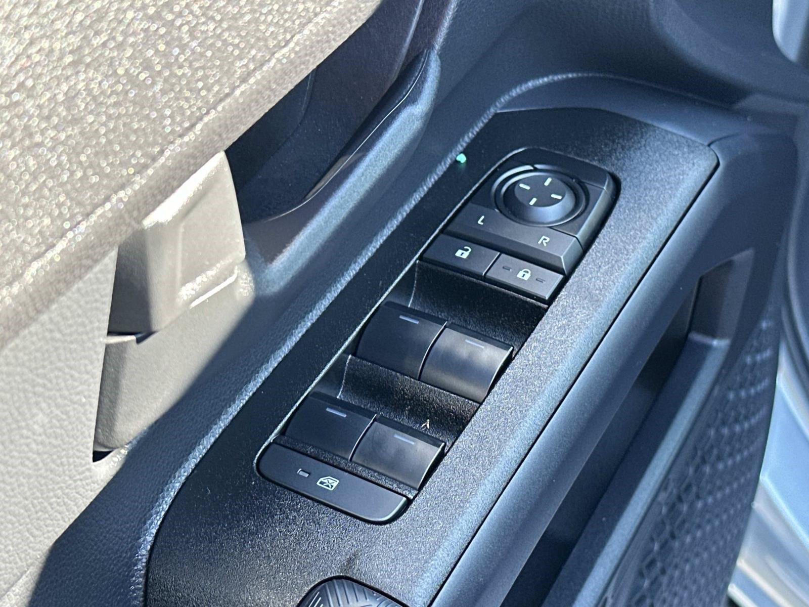 Used 2025 Toyota 4Runner SR5 RWD image 19