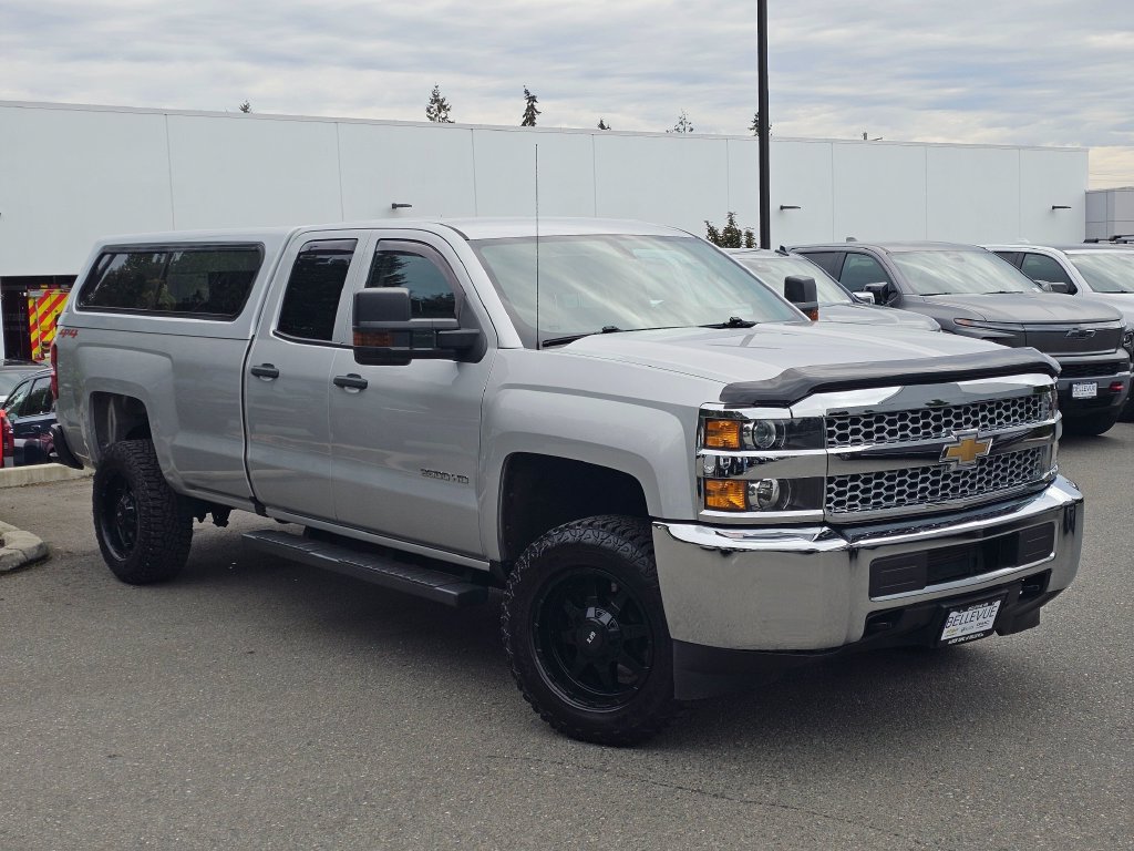 Used 2019 Chevrolet Silverado 2500 W/T w/ WT Convenience Package AWD/4WD image 2