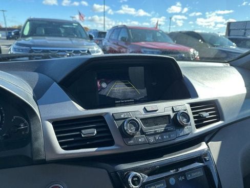 Used 2016 Honda Odyssey EX-L image 19