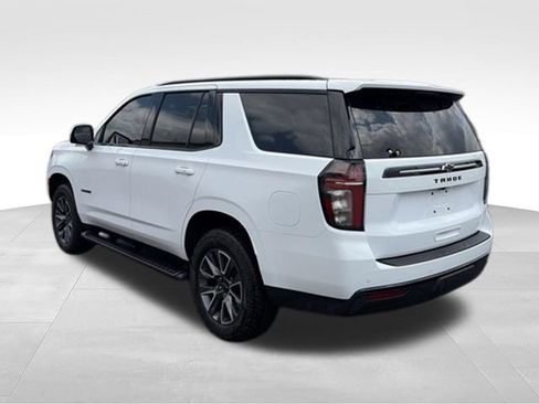Used 2023 Chevrolet Tahoe Z71 w/ Luxury Package AWD/4WD image 5