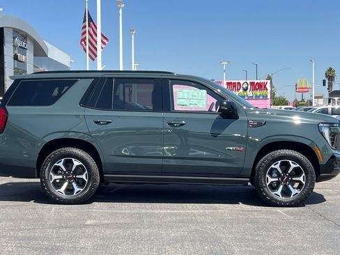 New 2026 GMC Yukon AT4 w/ AT4 Premium Plus Package AWD/4WD image 4