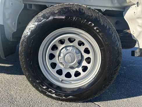 Used 2022 Chevrolet Silverado 1500 W/T w/ WT Value Package image 25