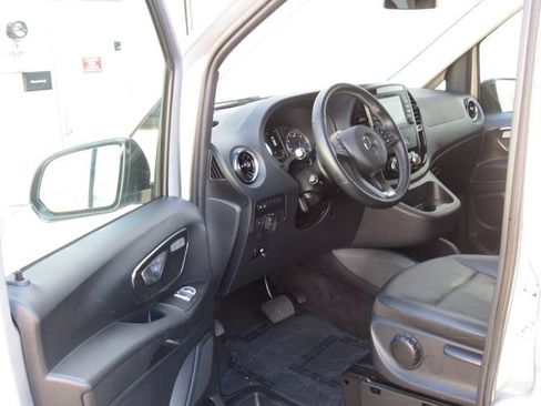 Used 2023 Mercedes-Benz Metris Passenger image 8