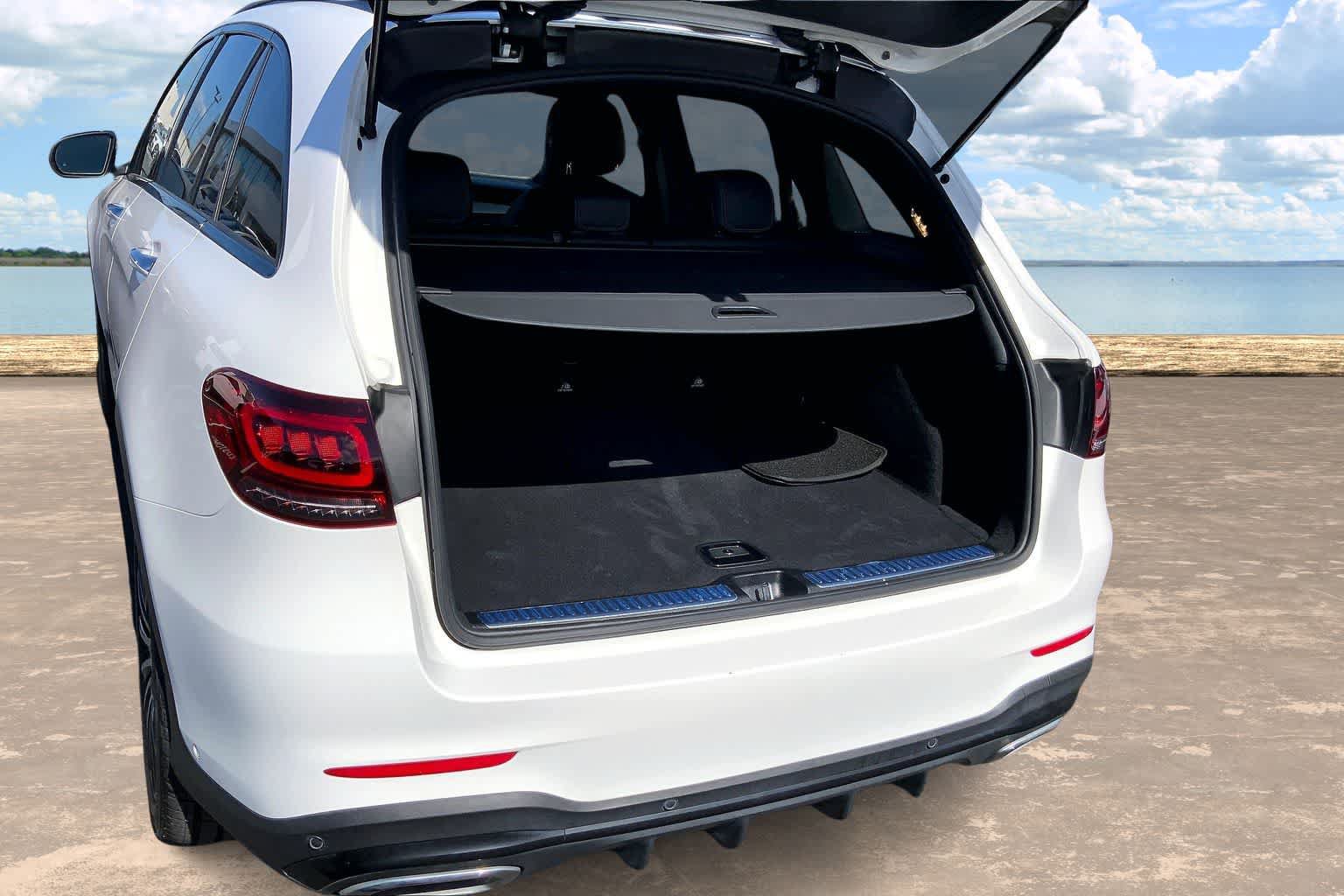 Used 2022 Mercedes-Benz GLC 300 image 18