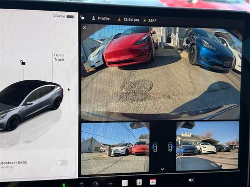 Used 2022 Tesla Model 3 Performance image 9