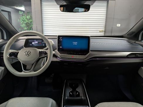 Used 2023 Volkswagen ID.4 Pro S image 12