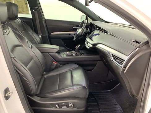 Used 2020 Cadillac XT4 Premium Luxury w/ Enhanced Visibility Package AWD/4WD image 42