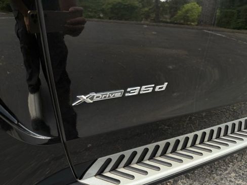 Used 2015 BMW X5 xDrive35d image 39