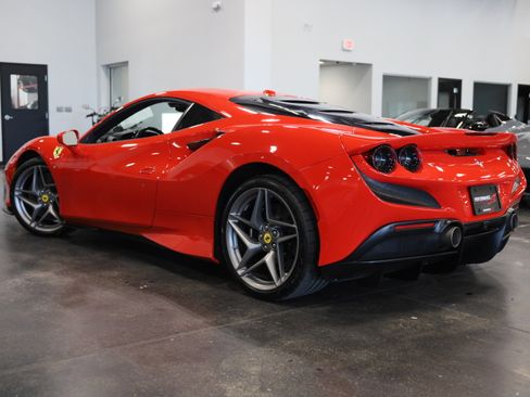 Used 2021 Ferrari F8 Tributo RWD image 4