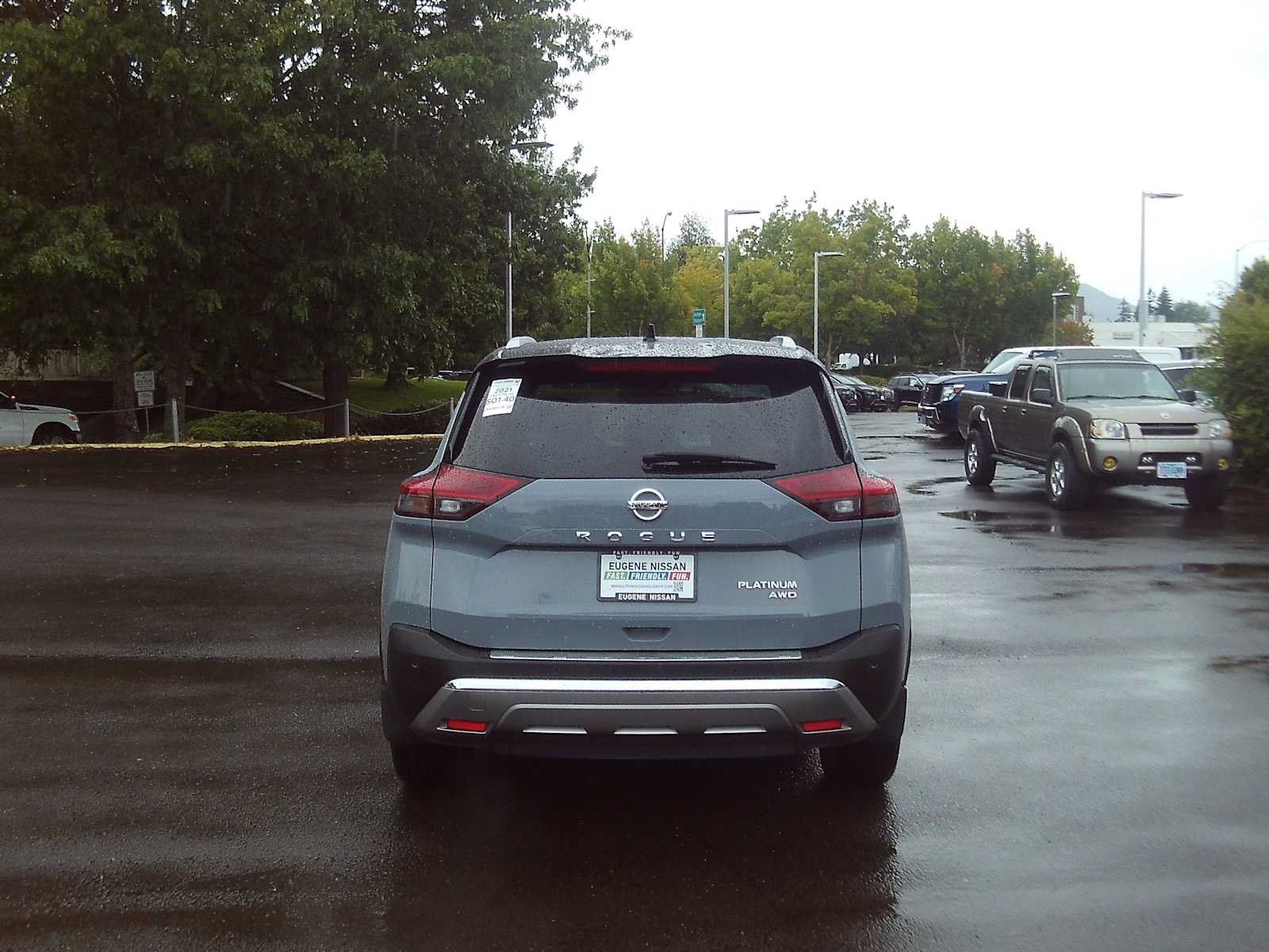 Used 2021 Nissan Rogue Platinum AWD/4WD image 4