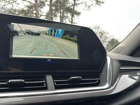 New 2026 Chevrolet Trax ACTIV w/ Sunroof Package image 24