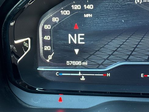 Used 2023 GMC Yukon Denali image 34