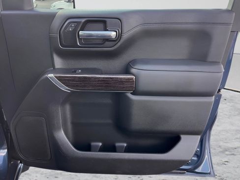 Used 2022 GMC Sierra 1500 Elevation w/ Driver Alert Package I image 35