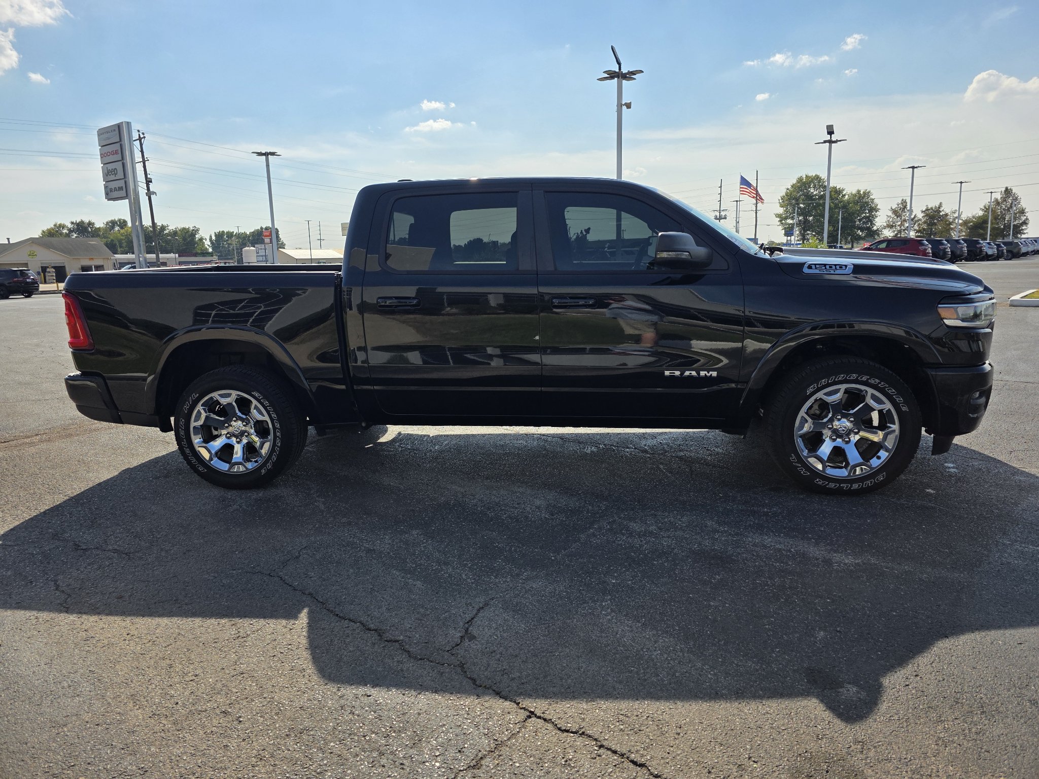 Used 2025 RAM 1500 Big Horn AWD/4WD image 5