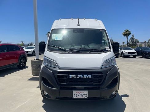 Used 2024 RAM ProMaster 2500 w/ Convenience Group FWD image 6