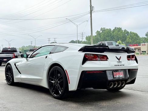 Used 2018 Chevrolet Corvette Stingray Coupe w/ Carbon Flash Badge Package RWD image 5