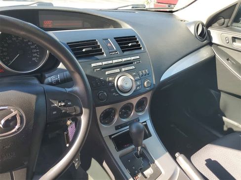 Used 2010 MAZDA MAZDA3 i Sport image 31