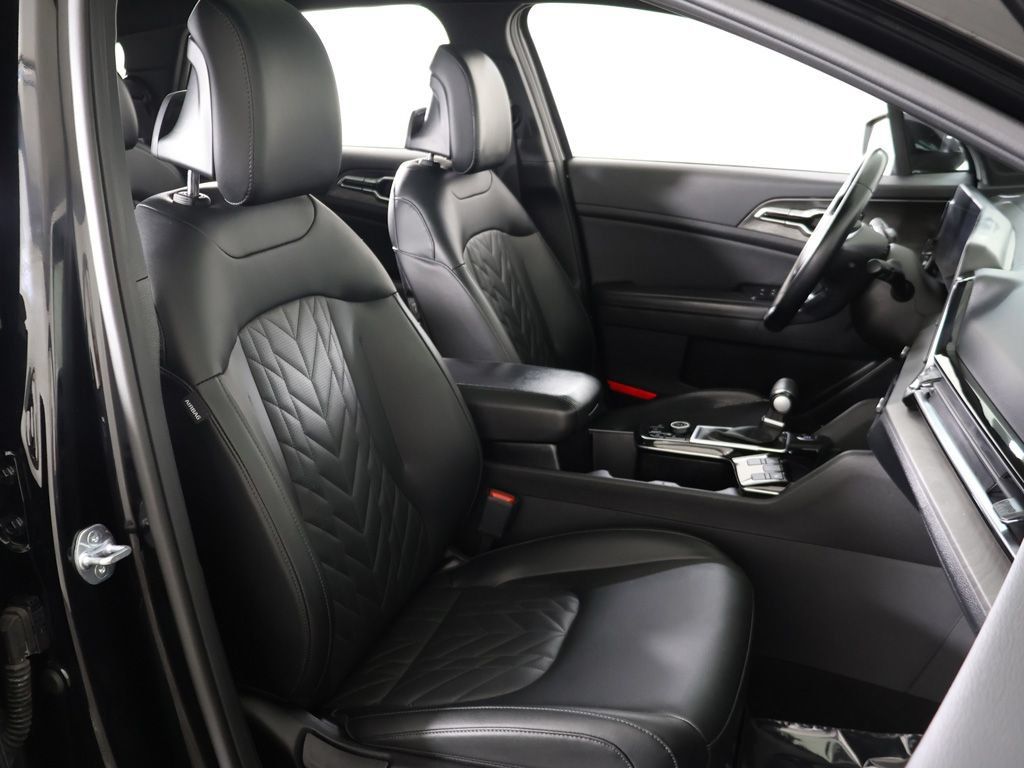 Certified 2024 Kia Sportage X-Line w/ X-Line Premium Package AWD/4WD image 34