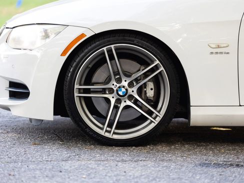 Used 2011 BMW 335is Coupe image 13