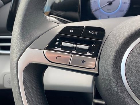 New 2026 Hyundai Elantra Limited FWD image 17