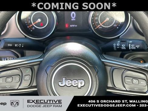 Used 2022 Jeep Wrangler Unlimited Sport AWD/4WD image 10