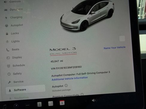 Used 2022 Tesla Model 3 Performance image 25