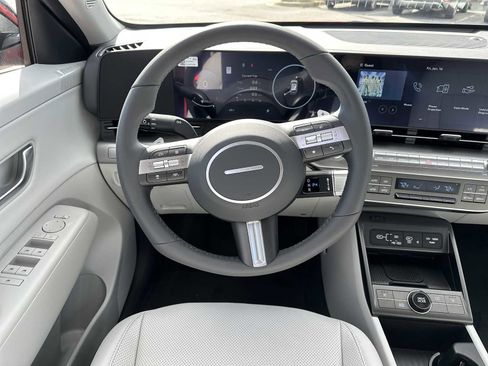 New 2026 Hyundai Kona SEL Premium image 11