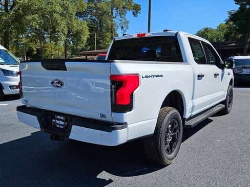 New 2025 Ford F150 Lightning XLT AWD/4WD image 14