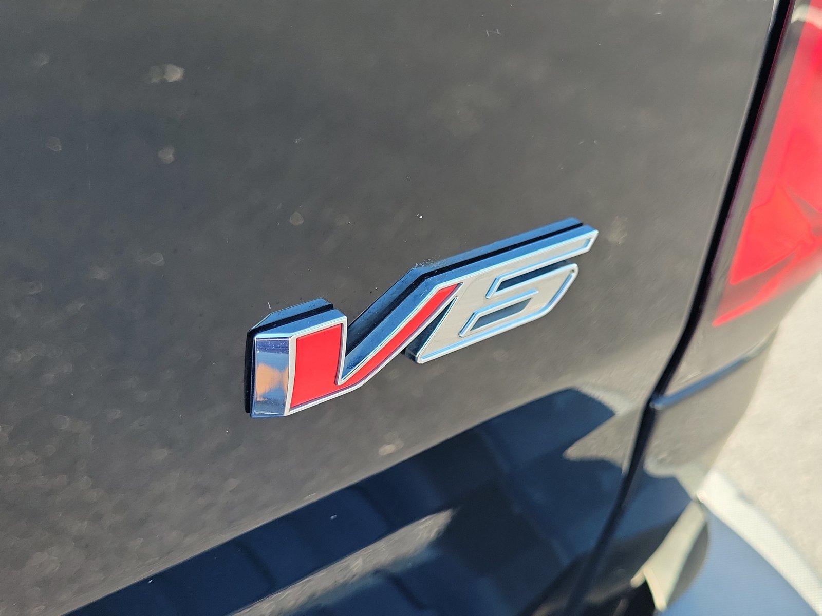 Used 2021 Chevrolet Colorado LT w/ Redline Special Edition RWD image 7