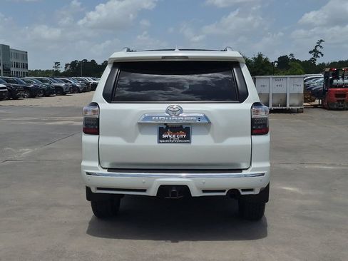 Used 2022 Toyota 4Runner Limited RWD image 5