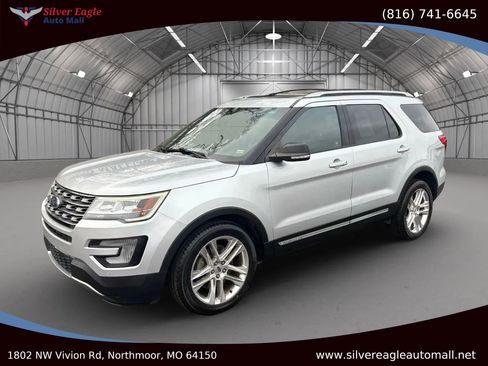 Used 2016 Ford Explorer XLT w/ Equipment Group 202A image 1