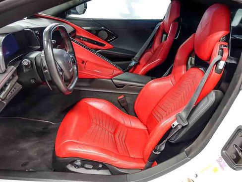 Used 2023 Chevrolet Corvette Stingray Preferred Cpe w/ Battery Protection Package RWD image 9