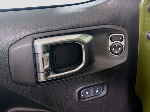 Used 2023 Jeep Wrangler Unlimited w/ 8.4" Radio Group AWD/4WD image 15