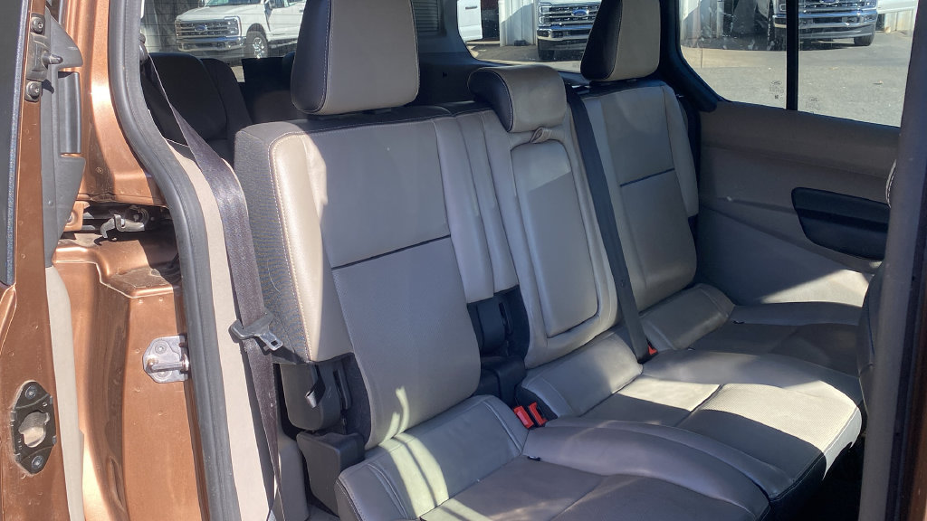 Used 2014 Ford Transit Connect Titanium FWD image 13