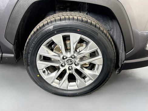 Used 2023 Toyota RAV4 XLE Premium FWD image 32