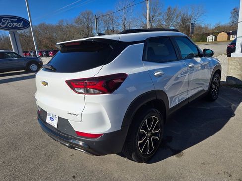 Used 2021 Chevrolet TrailBlazer ACTIV w/ Sun and Liftgate Package image 4