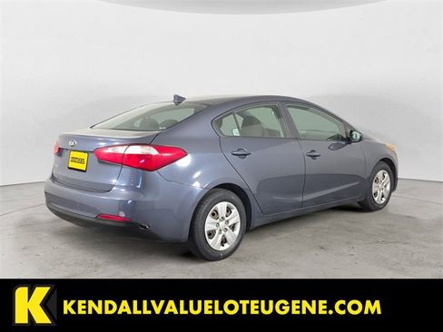 Used 2016 Kia Forte LX image 5