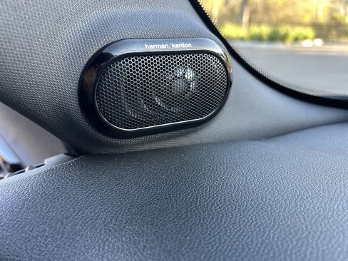 Used 2016 MINI Cooper S image 17